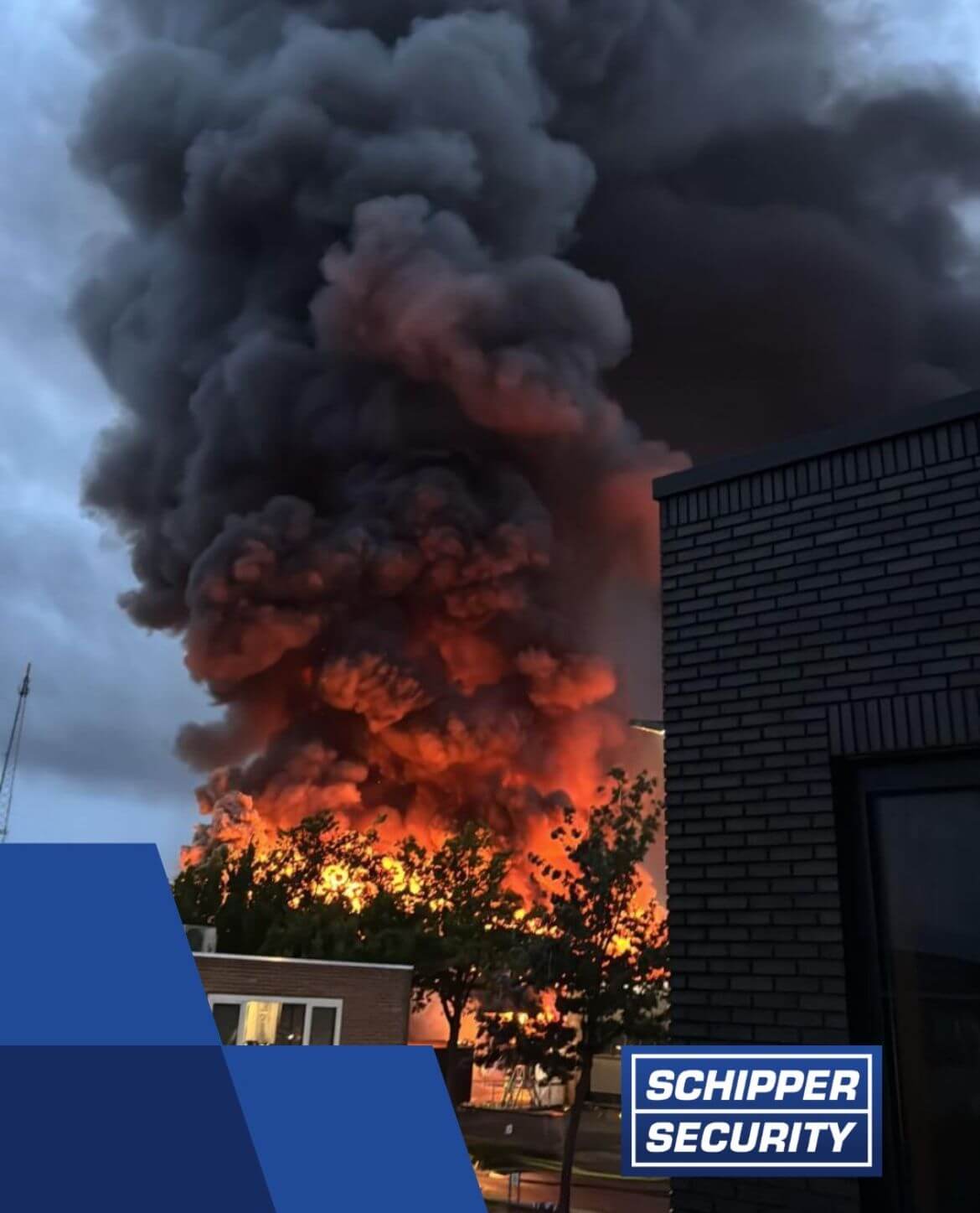 𝗚𝗿𝗼𝘁𝗲 𝗯𝗿𝗮𝗻𝗱 𝗼𝗽 𝗯𝗲𝗱𝗿𝗶𝗷𝘃𝗲𝗻𝘁𝗲𝗿𝗿𝗲𝗶𝗻 𝗡𝗶𝗷𝘃𝗲𝗿𝗸𝗮𝗺𝗽 𝗩𝗲𝗲𝗻𝗲𝗻𝗱𝗮𝗮𝗹